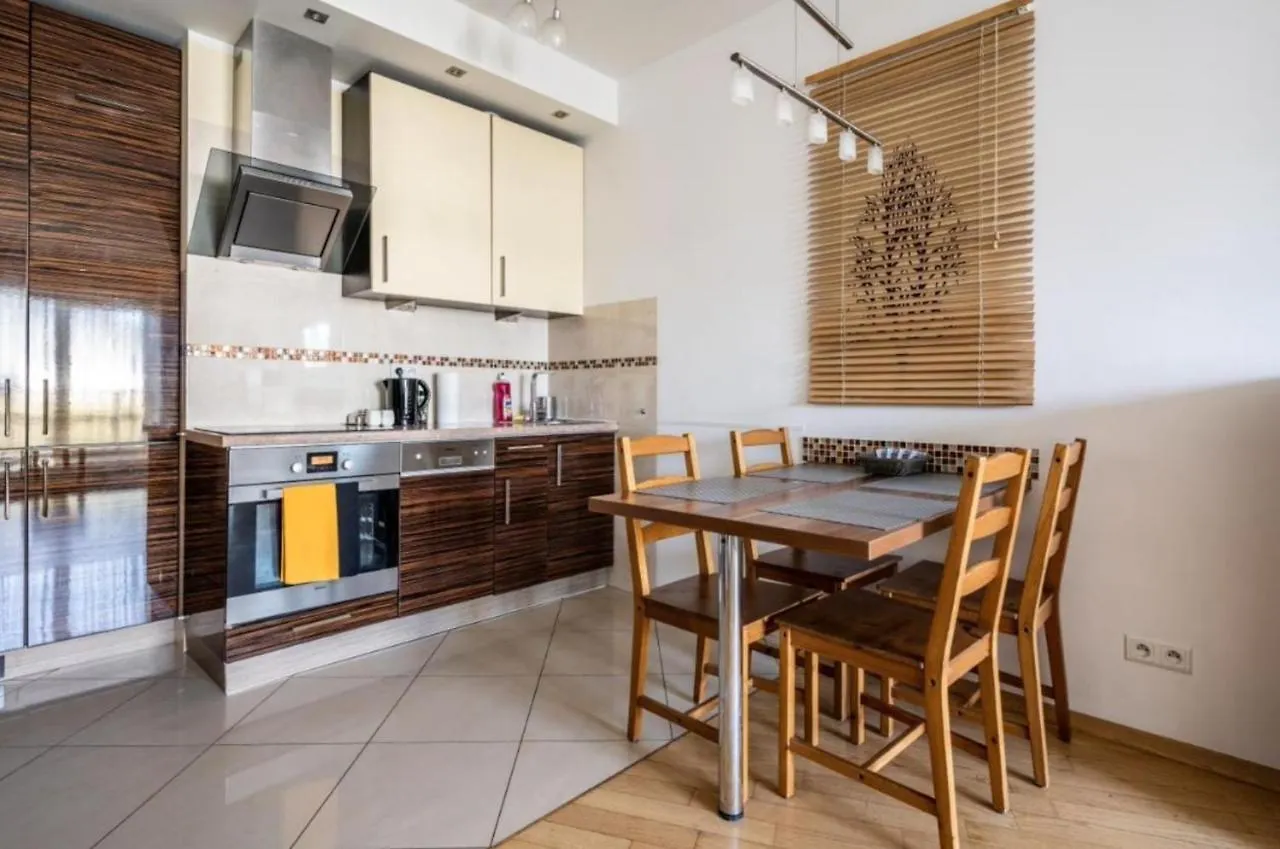Platinum Towers - Huge Apartment - Luxury Building - Next To Browary Warszawskie Warszawa Polen